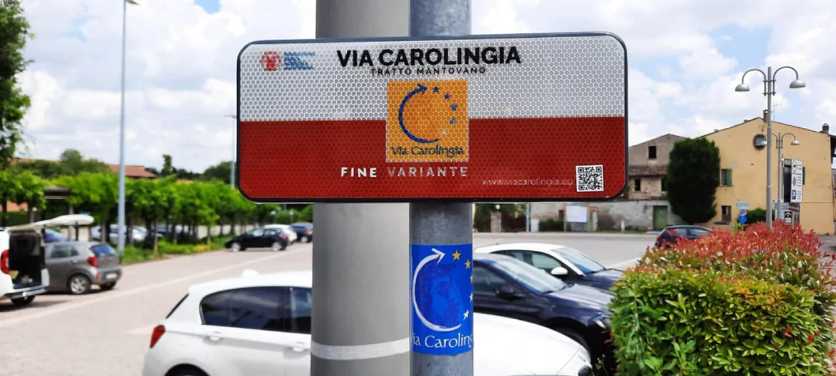 Via Carolingia, segnaletica della variante (Gli Scarponauti)