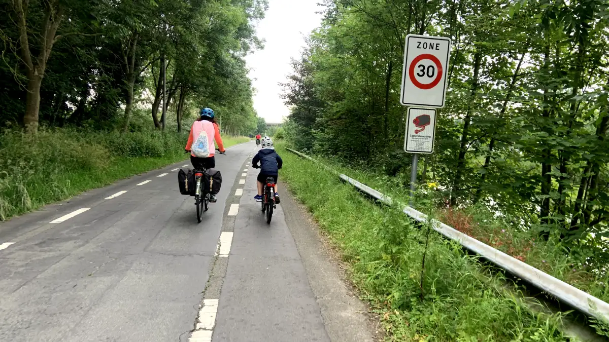 Elisa Gallo in viaggio col seienne