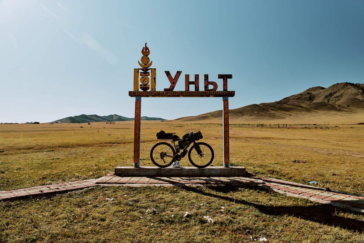 Mongolia in bikepacking crediti Esplora.cc
