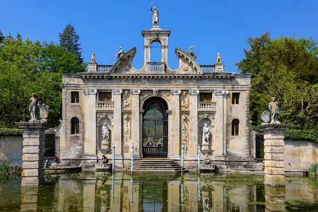 porta-principale-di-villa-barbarigo-a-valsanzibio Colli Euganei