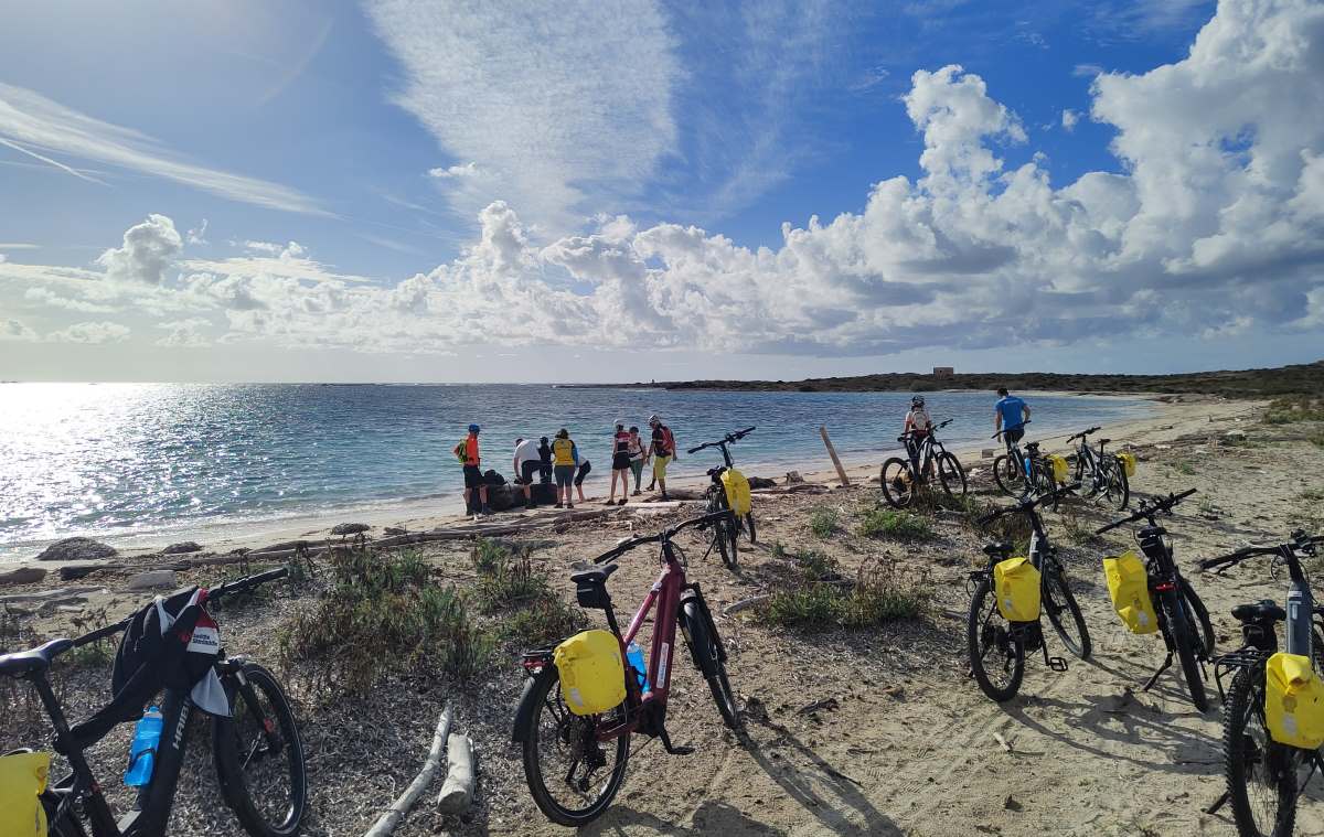 BEST Sardegna Tour - rete cicloturistica dal basso