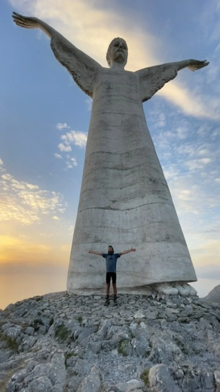 Il Cristo Redentore a Maratea - cosa vedere in Italia in bici - una delle 10 cose più belle visitate da Claudio Cavallo