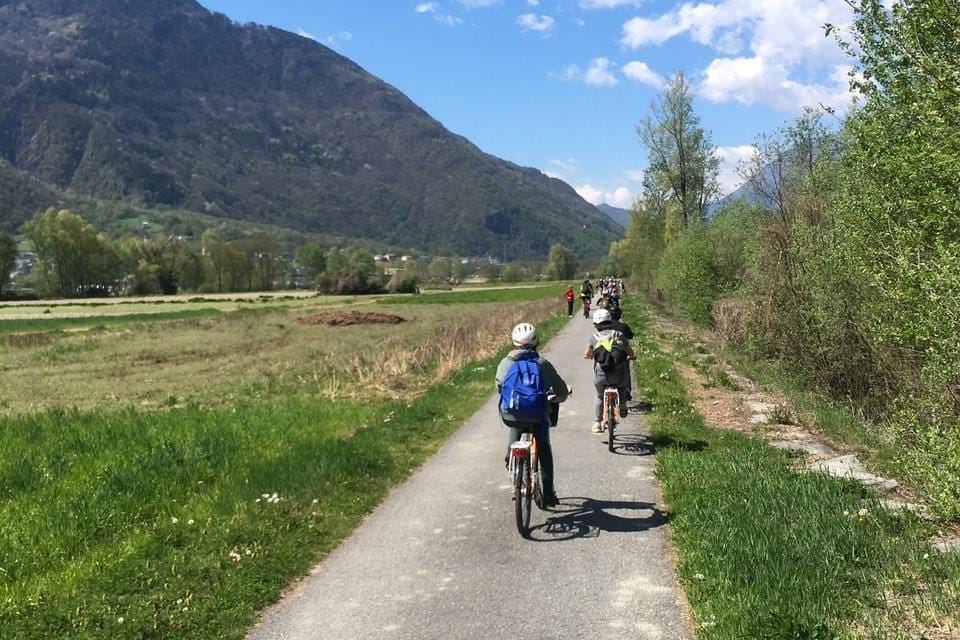 Sentiero Valtellina Noleggi Valtelbike