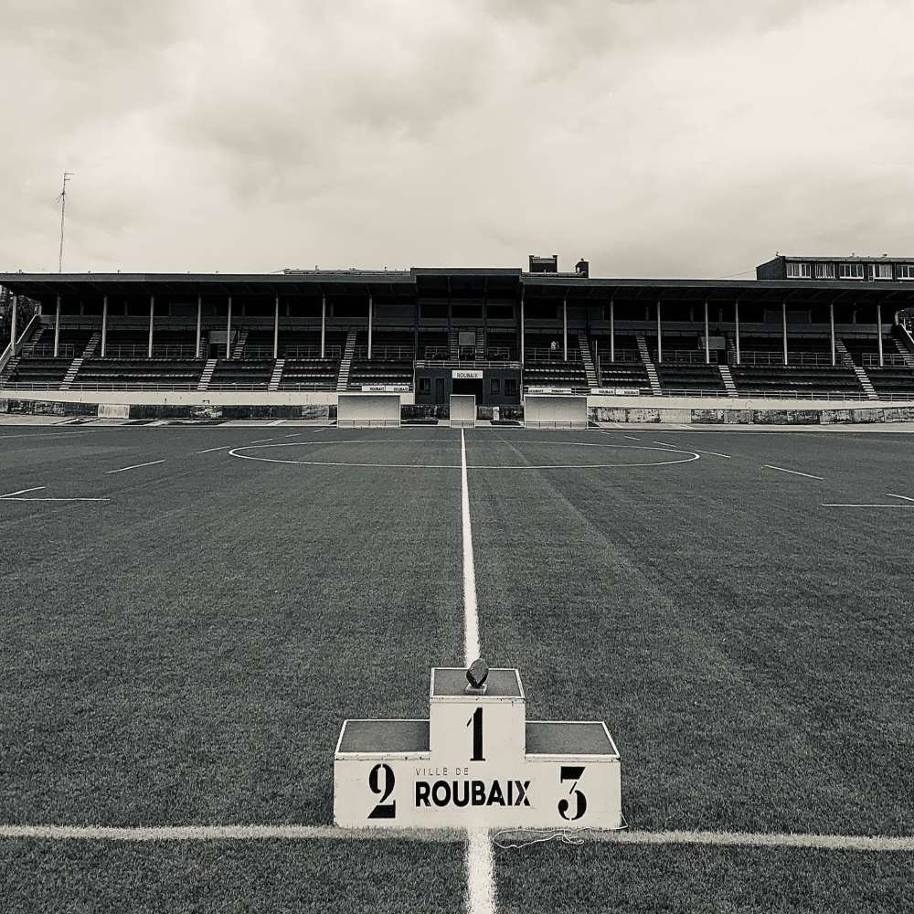 Paris Roubaix podio nel velodromo, crediti Romano Brizzi