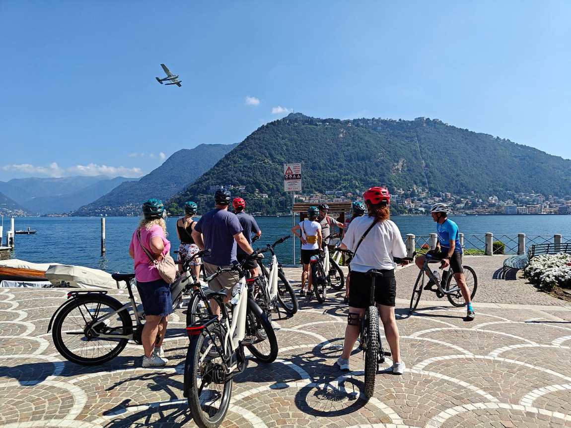 In bici sul lago di Como, crediti Como Bike Tours