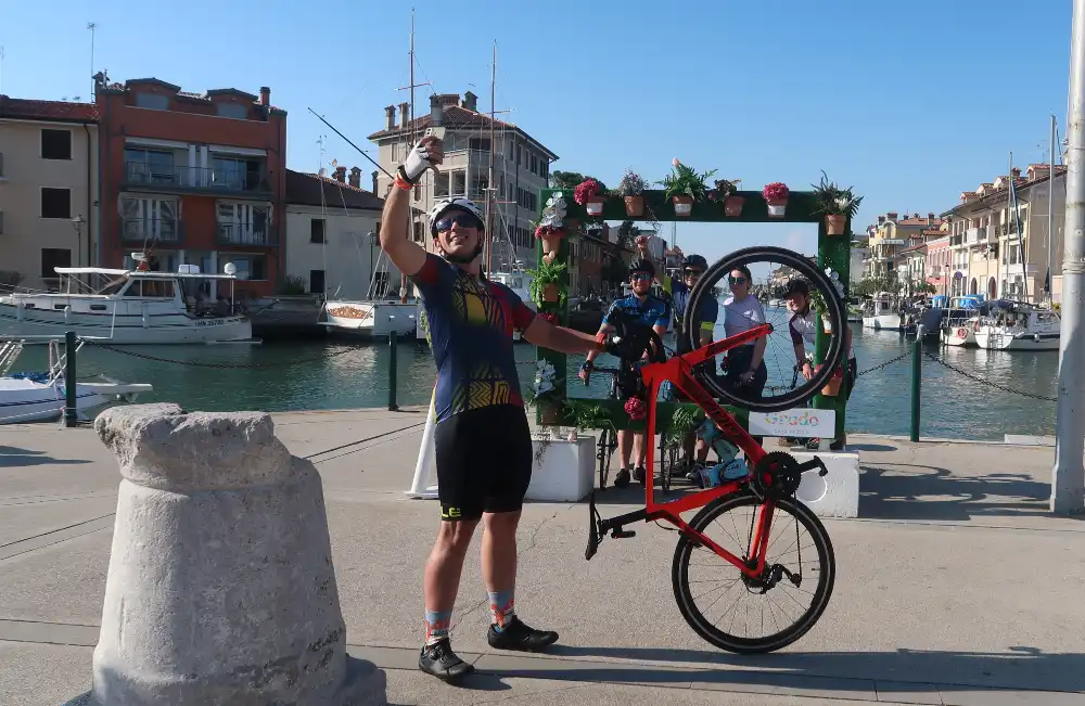 marina di grado ciclisti e fotografia