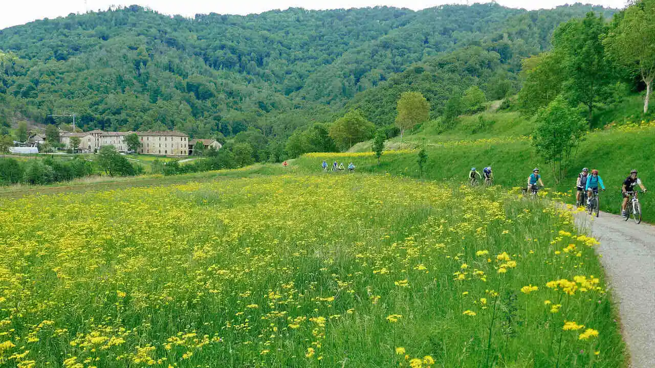Cicloturismo FIAB (foto di Andrea Scagni)
