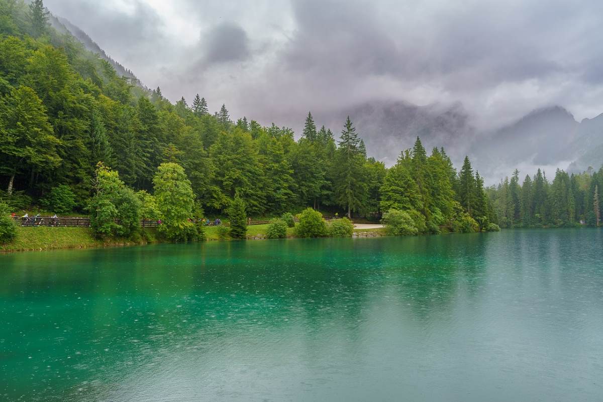 Laghi di Fusine - Ciclisti per Jovanotti crediti No Borders Music Festival