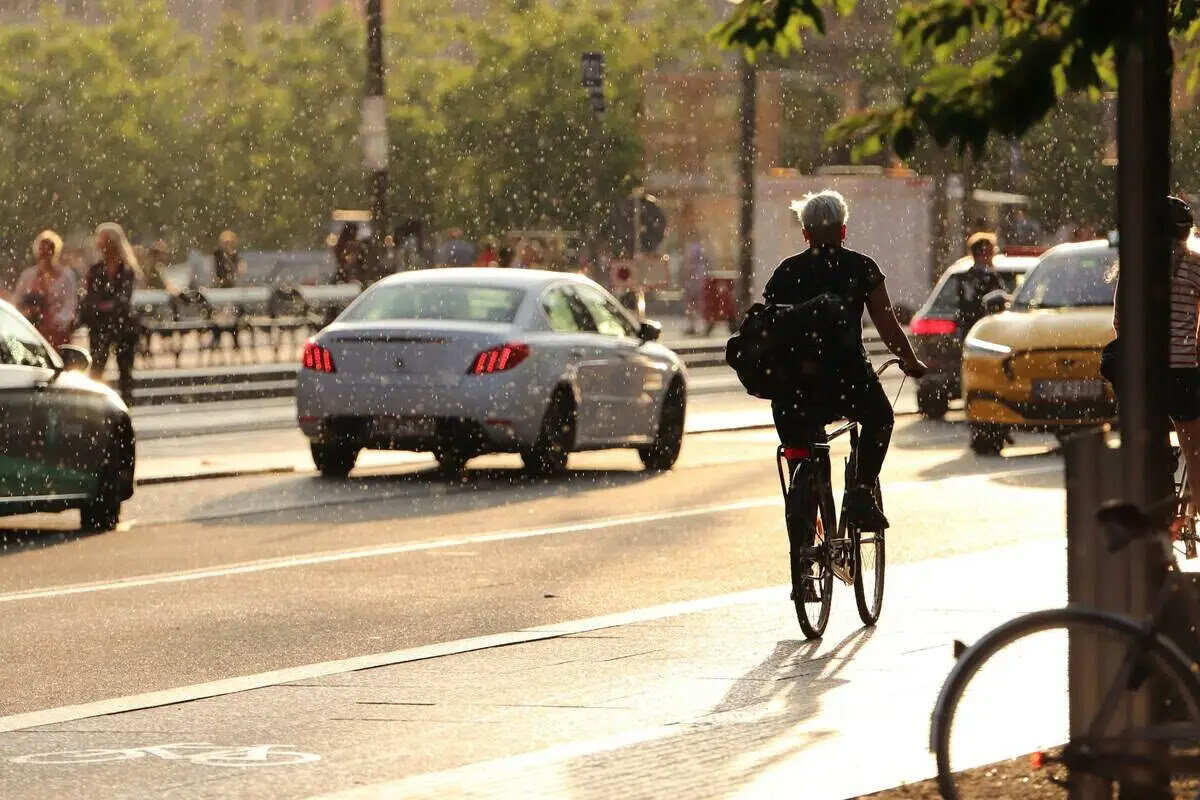 Otto ore di bici obbligatoria per ottenere la patente di guida