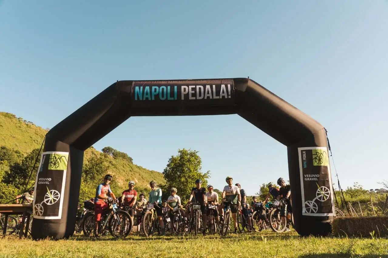 Vesuvio Gravel 2026 Napoli Pedala