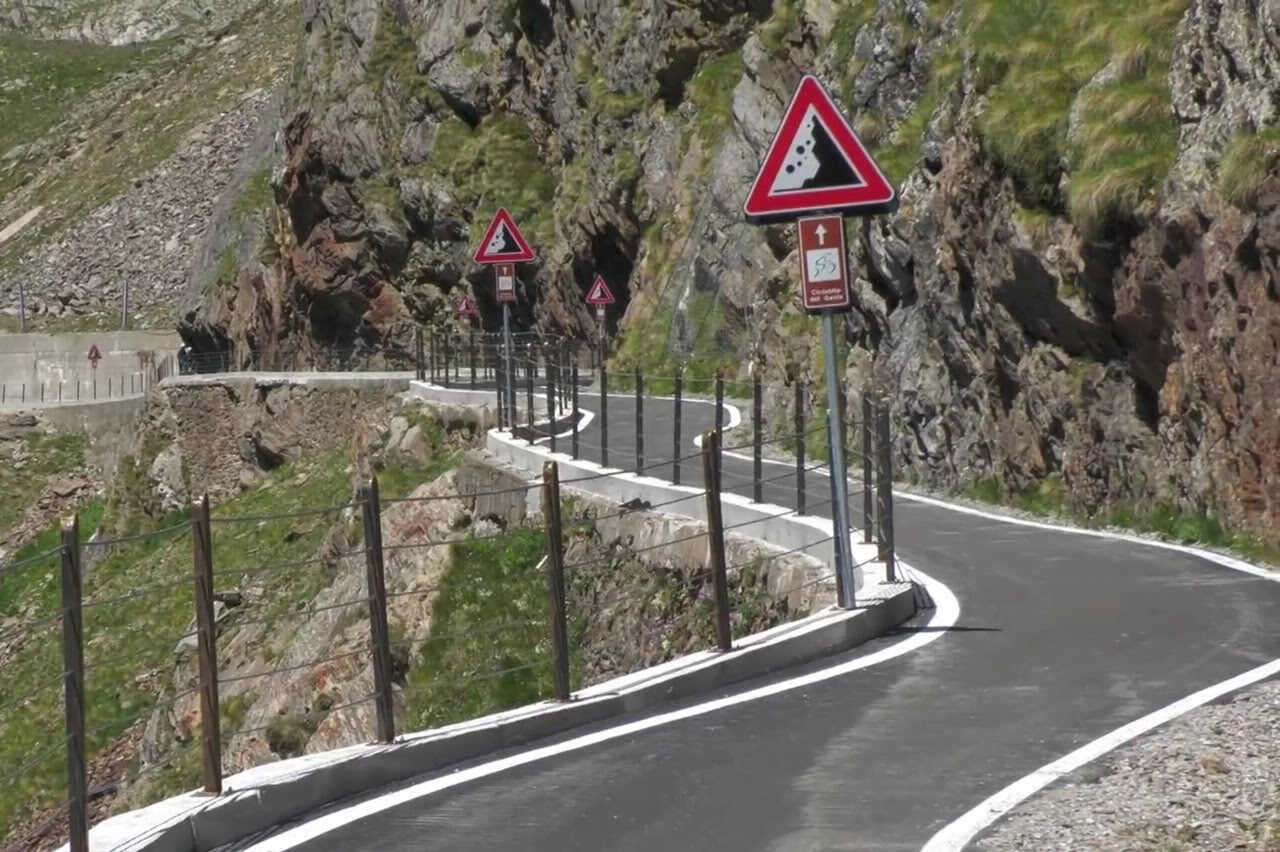Salita in bici al Gavia: finalmente la variante per evitare la galleria